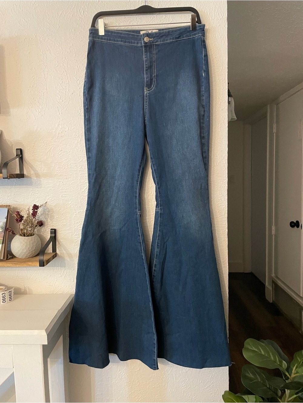 We The Free Blue Flare Wide Leg Jeans Size 31